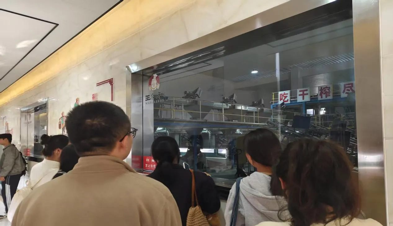 20251117191200_905412.png mmexport1763376878459.png