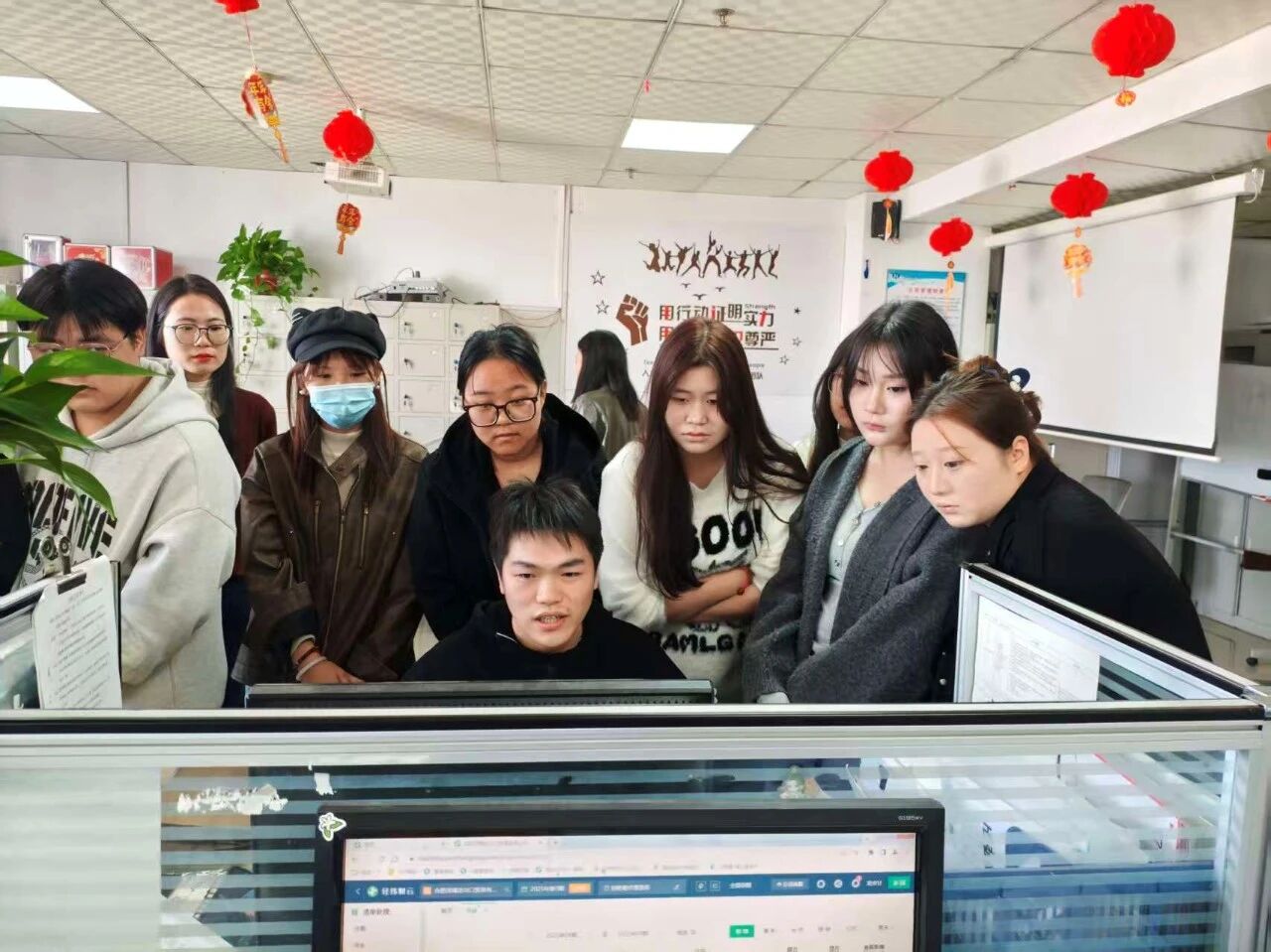 20251117210813_465895.jpg 微信圖片_2025-11-17_205900_789.jpg