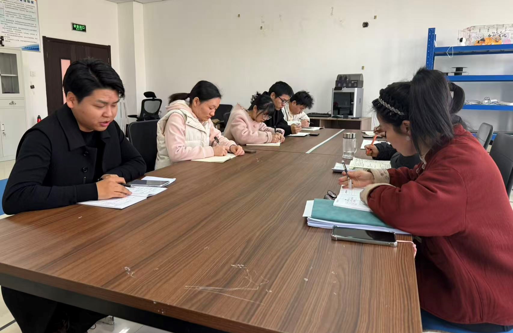 20251130202334_266134.jpg 1.jpg