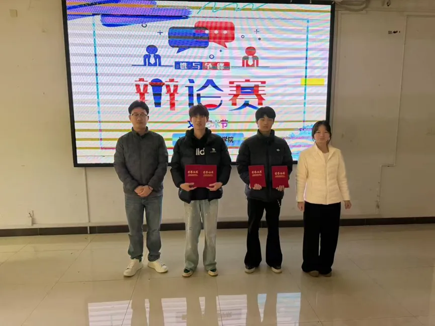 20251208214233_191341.png mmexport1765200794898.png