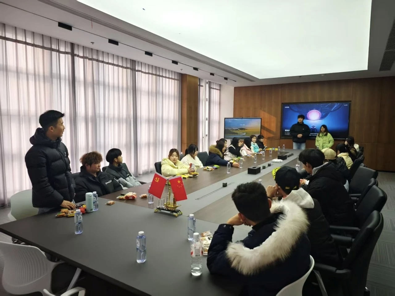 20251217232240_286606.jpg mmexport1765984429932.jpg